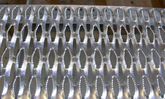 鋁板鱷魚嘴防滑板